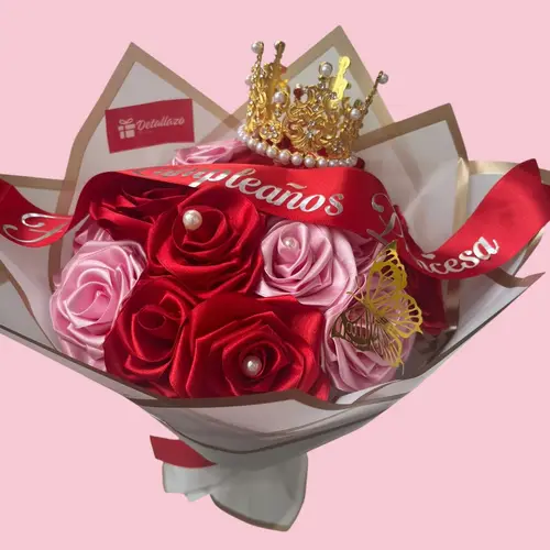Ramo Reina Eterna — 15 Rosas