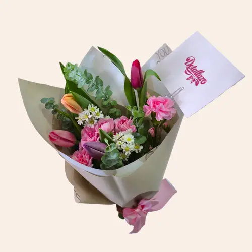 Ramo Encanto — 4 Tulipanes
